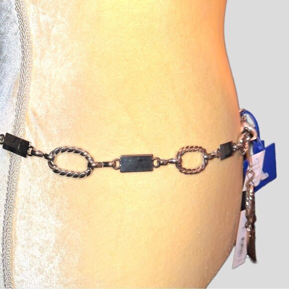Apt9 shiny silver stylish chain belt with silver metal tassel! NWT - Picture 8 of 9